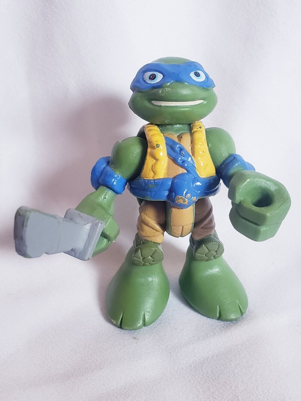 TMNT Half Shell Heros Blast From The Past Leonardo Action Figure